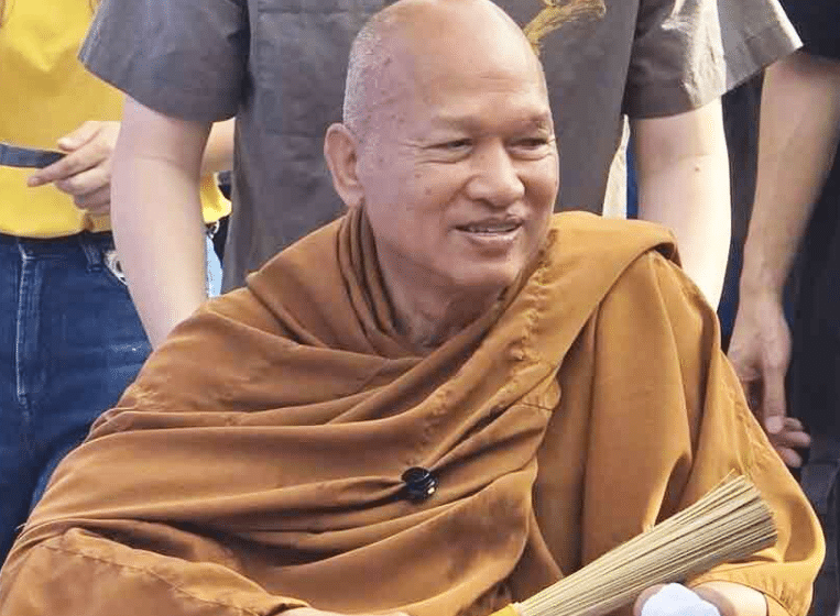 “หลวงพ่ออลงกต” แท้จริงคือใคร? – หลังพบเลขบัตรประชาชนซ้ำกับข้าราชการผู้ล่วงลับ
