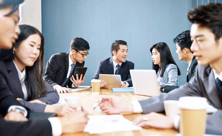 พลังหัวหน้ายุคใหม่ที่ “รู้รอบไม่รู้ลึก” กับ 6 ข้อได้เปรียบของผู้นำแบบ Generalist